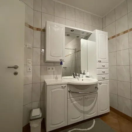 Apartment Karo's *